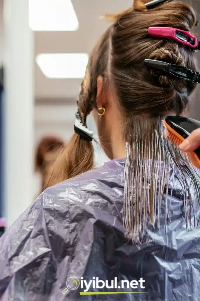 preparing hair polish

